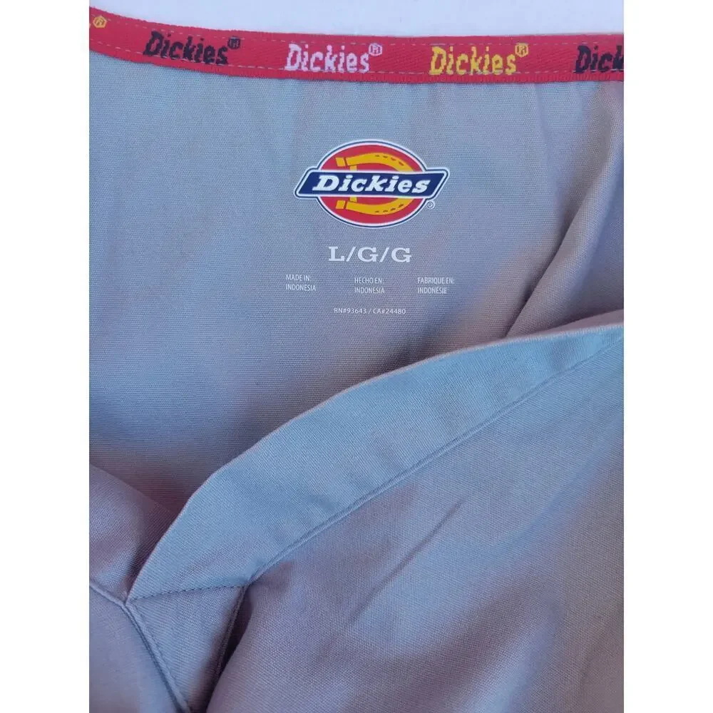 Dickies Women’s Gray Medical Scrub Top – Size Large, gently used